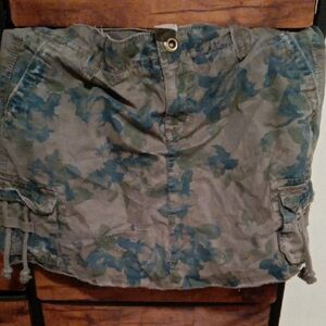 Old Navy Camouflage Cargo Skirt - Green & Brown